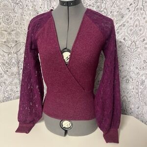 By Anthropologie V-Neck Lace Sleeve Sweater Top - Size XS
